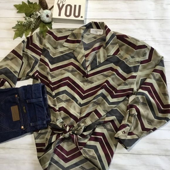 Vintage 80s blouse - Picture 2 of 7